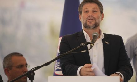 Menteri Israel Ancam Batalkan Oslo Dan Usir Palestina