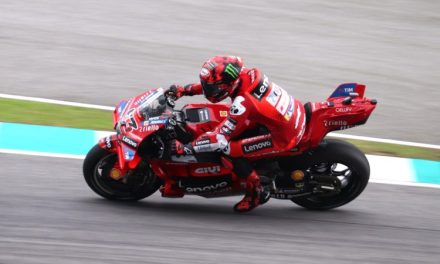 Sebuah Moge Ducati Yang Elegan Dan Cc Tinggi