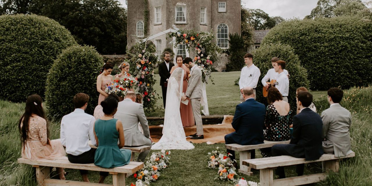 Pernikahan Tertutup Atau Di Kenal Intimate Wedding