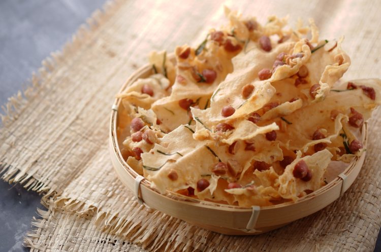 Makanan Ringan Bertekstur Tipis Dan Krenyes