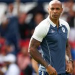 Thierry Henry Pesepak Bola Handal Membela Timnya