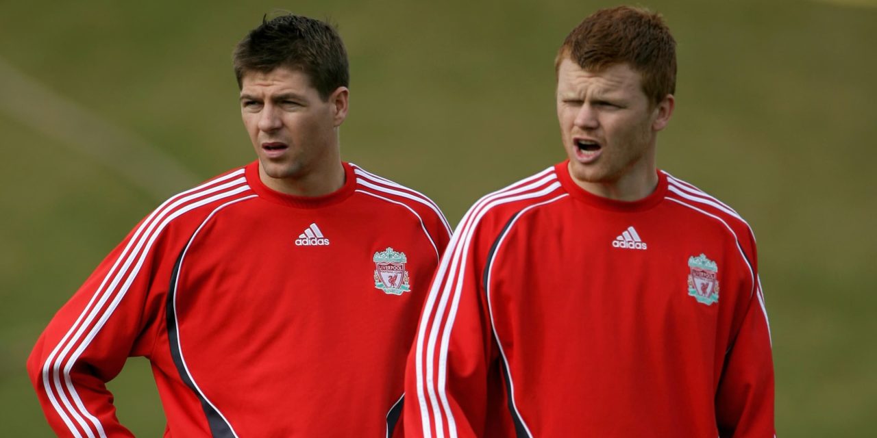 Pemain Legenda Liverpool Steven Gerrard Di Lapangan Hijau