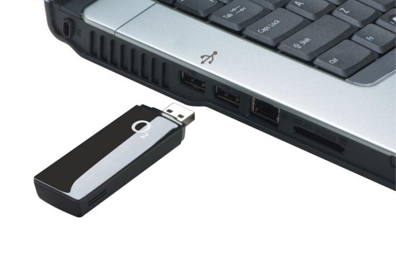 Perangkat Penghubung Internet Dengan Juga Laptop