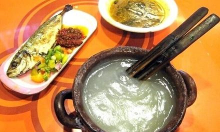 Makanan Lembut Lengket Papeda Yang Unik Di Indonesia