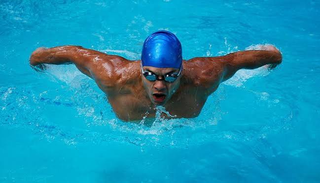 Olahraga Seru Air Berenang Dengan Teknik