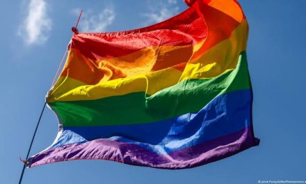 Trend Penyimpangan LGBT Yang Sudah Lama Terjadi