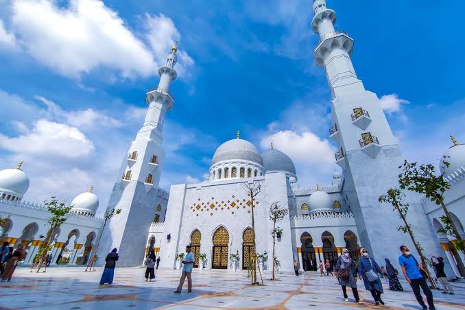 Tempat Ibadah Masjid Bagi Seluruh Umat Muslim