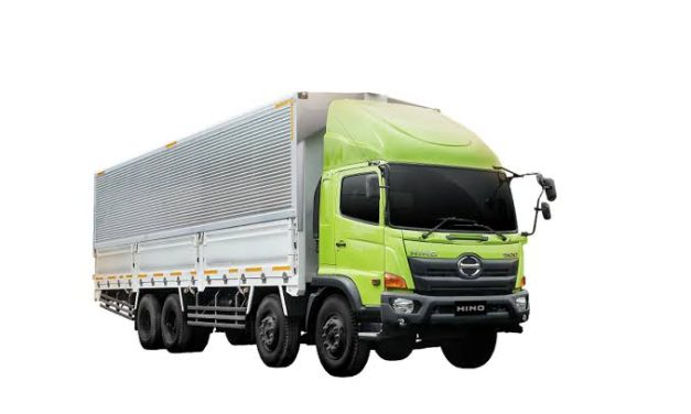 Sebuah Kendaraan Besar Truk Untuk Pengangkatan Barang